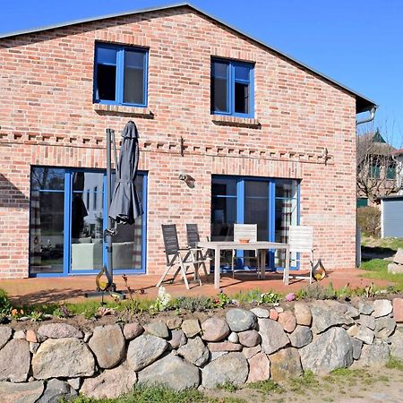 Ferienhaus Zum Boddenstrand Mit Ka Groß Zicker المظهر الخارجي الصورة