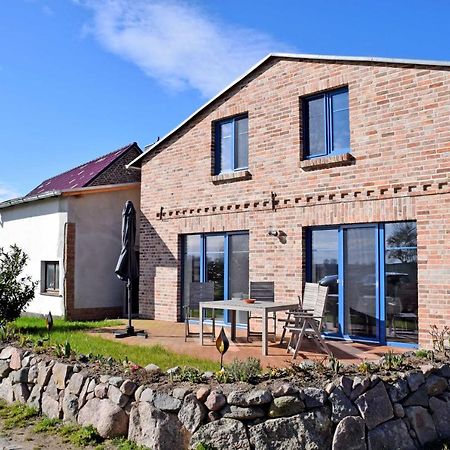 Ferienhaus Zum Boddenstrand Mit Ka Groß Zicker المظهر الخارجي الصورة